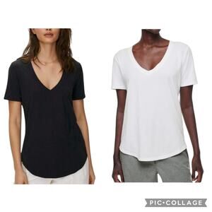 Aritzia The Group Babaton Black Foundation V-Neck Short Sleeve Top bundle of 2